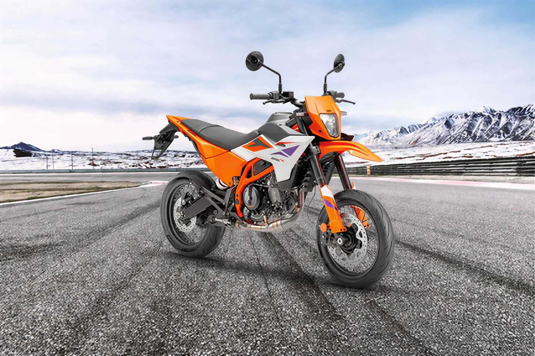 KTM 390 SMC R Spotted Testing in India Ahead of October 2025 Launch